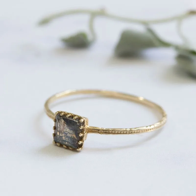 14K Rose Gold Square Brown Labradorite 5X5mm Ring