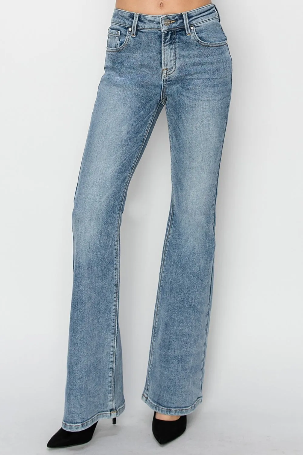 Chic Mid Rise Bootcut Jeans (O - 3X)