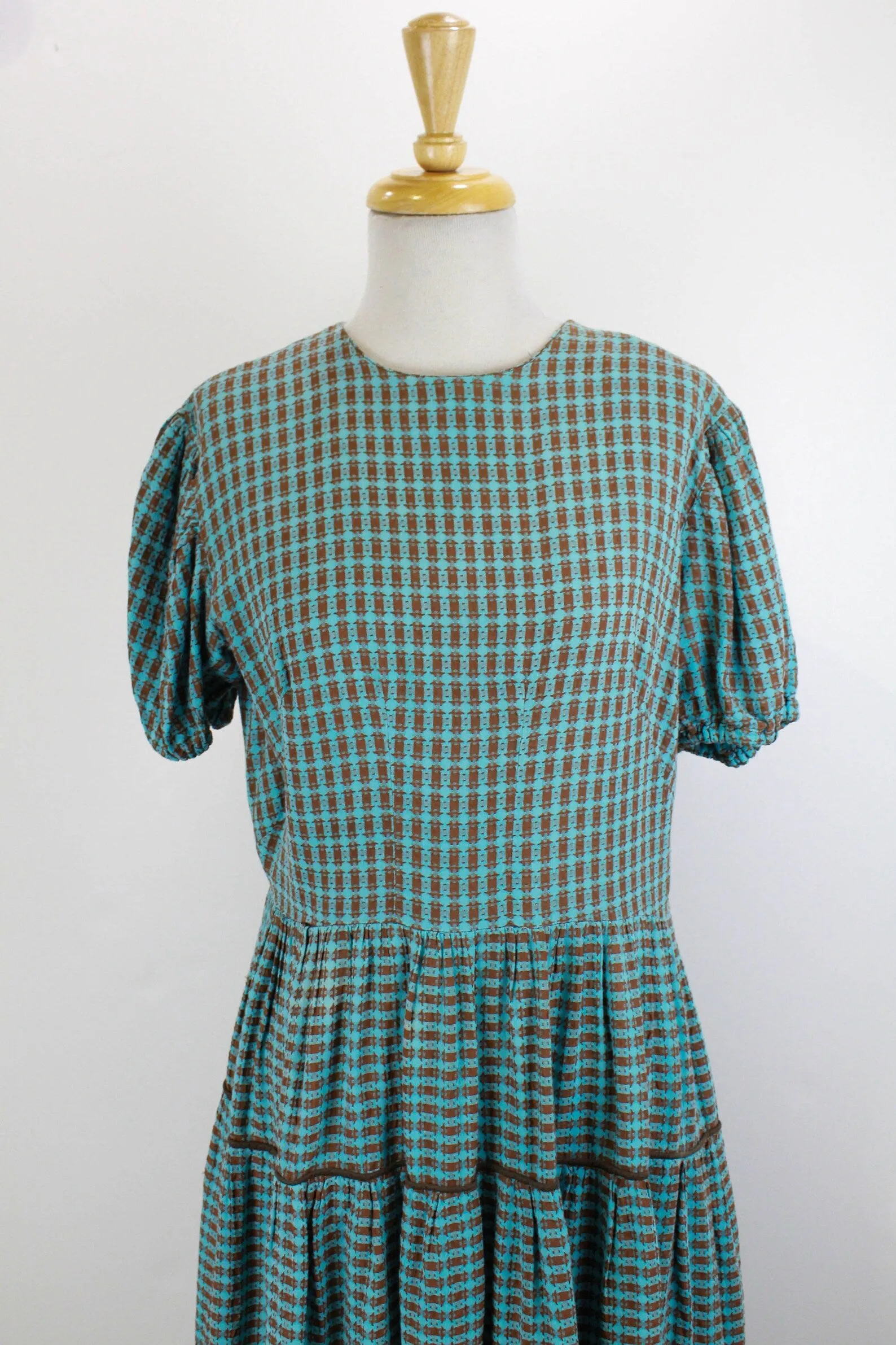 Reproduction 1940s Puff Sleeve Checked Prairie Dress, M-L