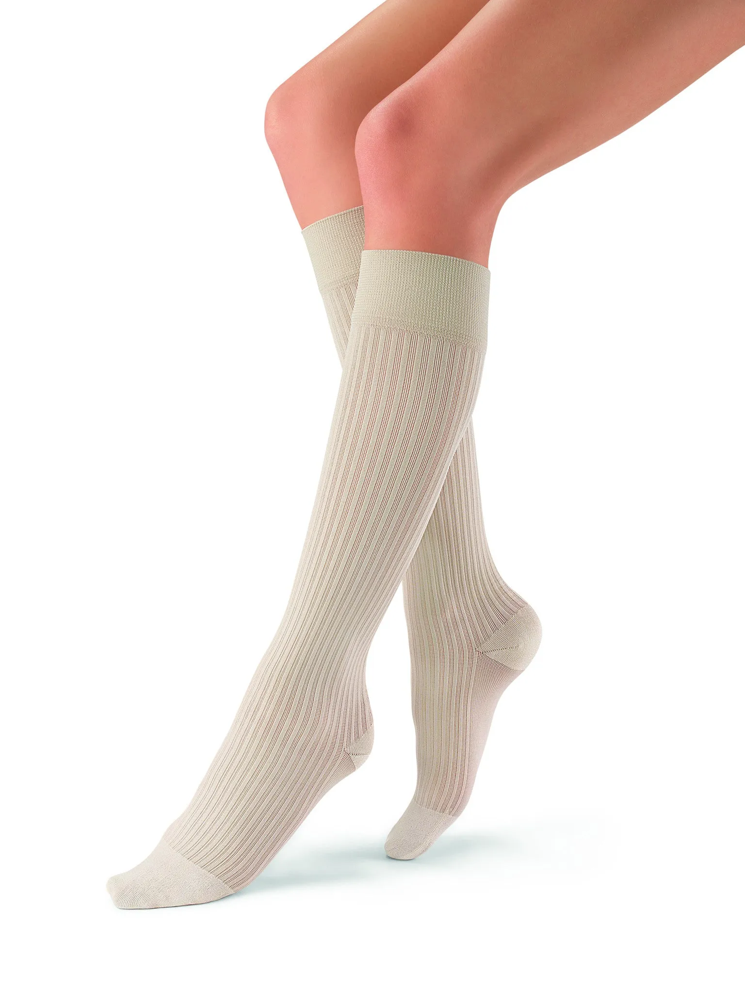 soSoft | Knee High Compression Socks | Closed Toe | 30-40 mmHg